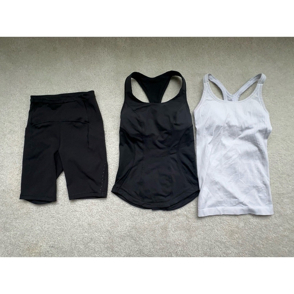 Lululemon Women's Athletic Lot Size 2 Fast Free Shorts Tank Black Ribbed White